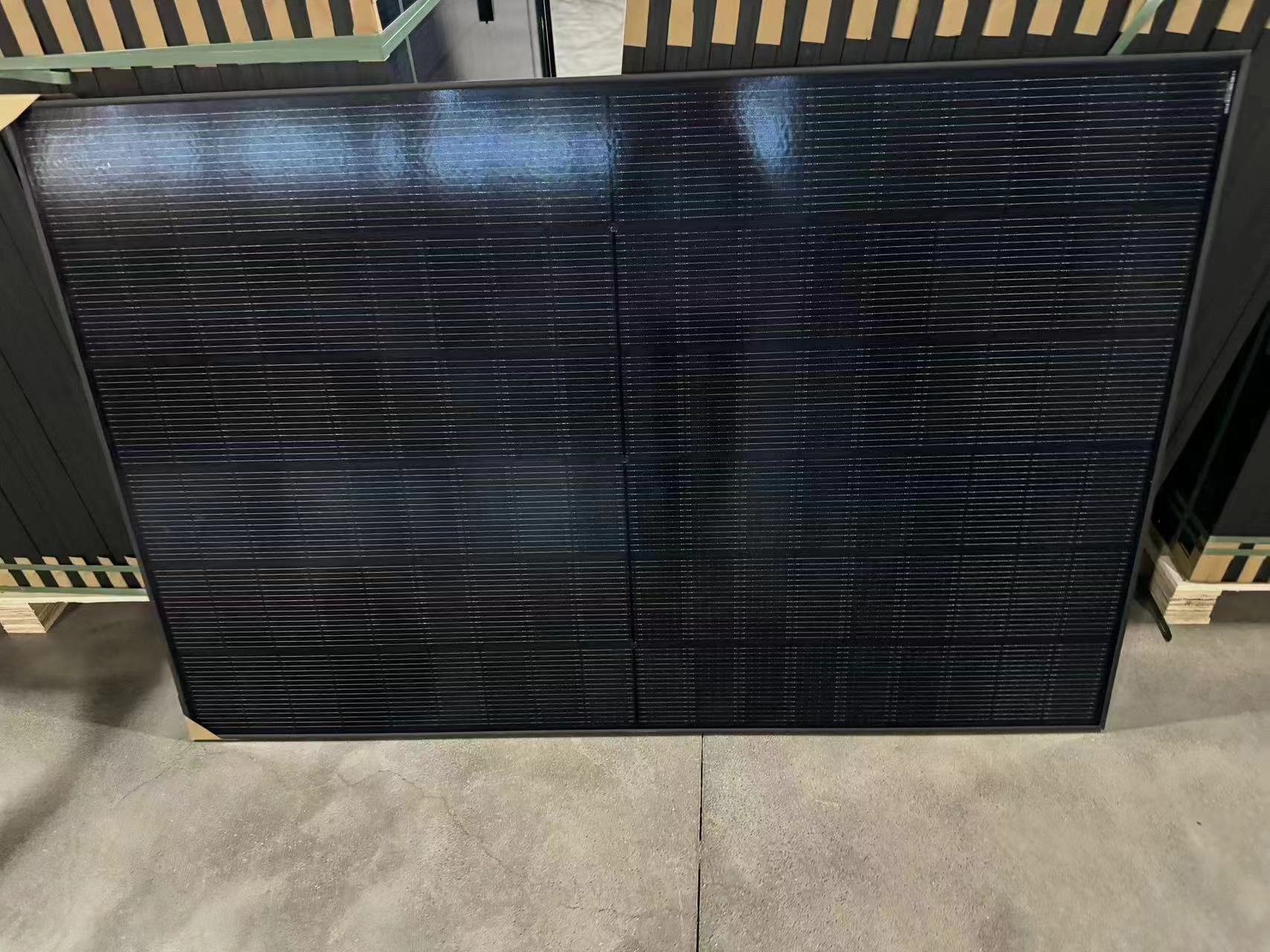 Brightway Solar 420W وحدة الطاقة الشمسية السوداء الكاملة للمنزل
