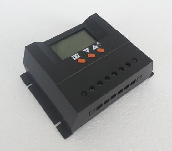 N12V/24V30A وحدة تحكم Solar PWM لنظام الطاقة الشمسية